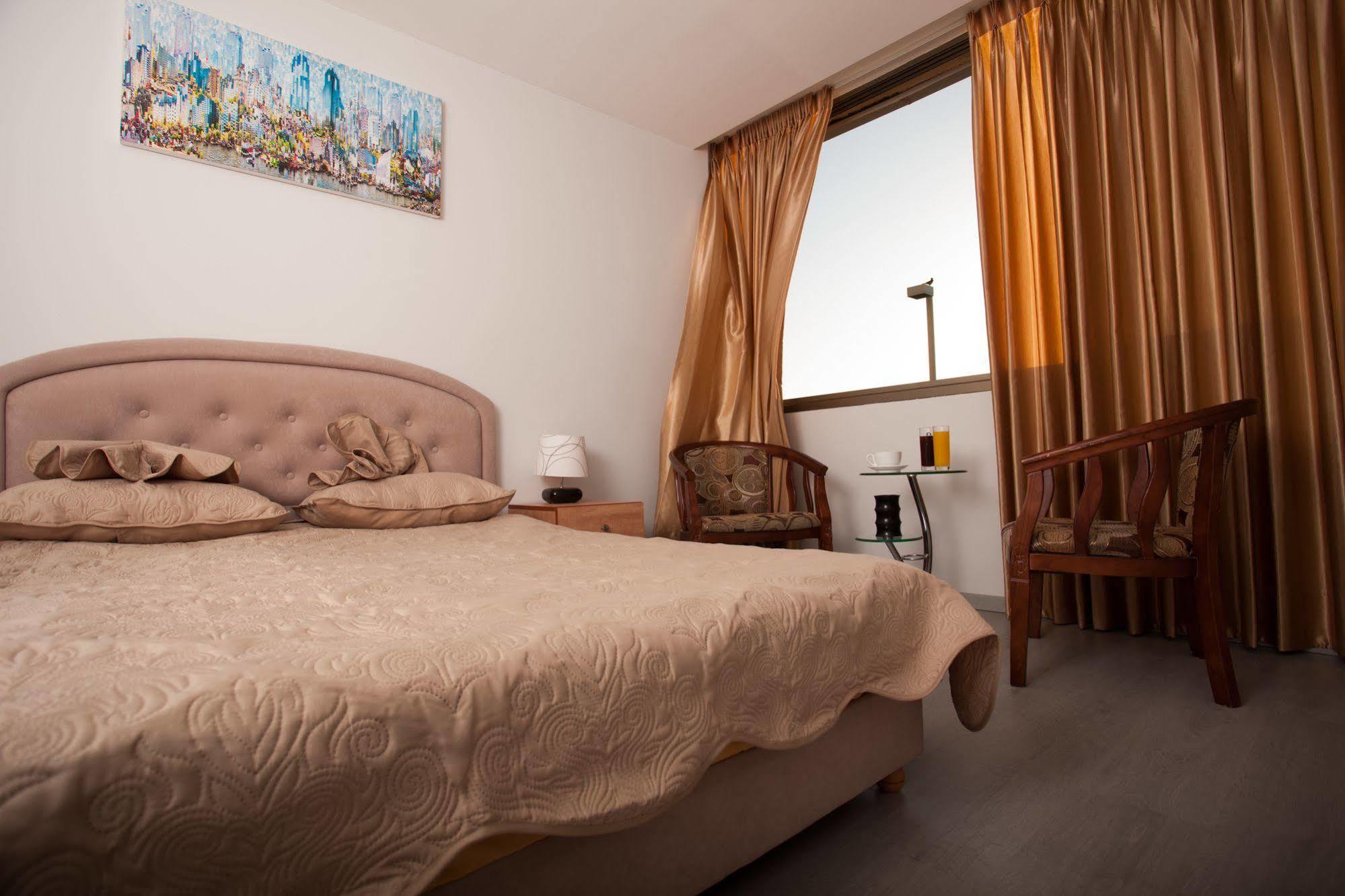Elis Boutique Hotel Bat Yam Dış mekan fotoğraf